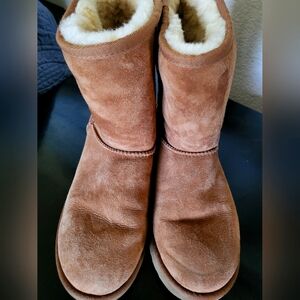 Used Ugg boots
